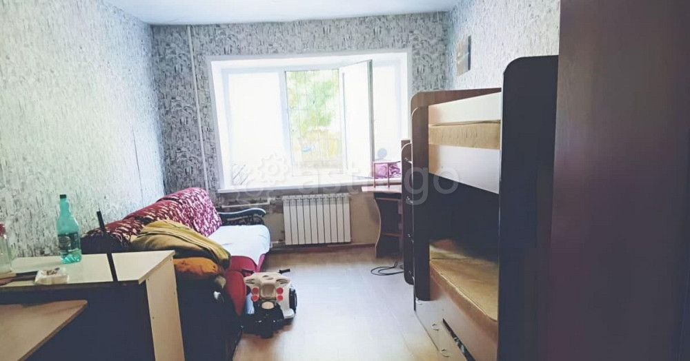 Комната, 18 м2, 1/5 эт. Барнаул - изображение 2