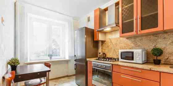 2-комн. квартира, 50 м2, 13/18 эт. Москва