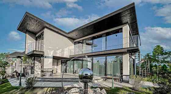 Коттедж, 250 м2 Санкт-Петербург