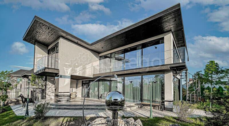 Коттедж, 250 м2 Санкт-Петербург - изображение 1