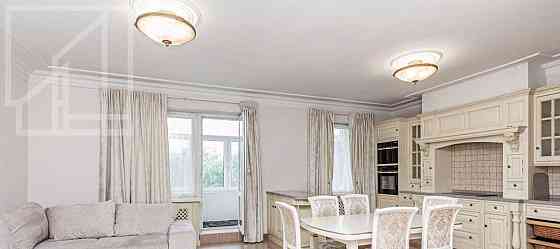 3-комн. квартира, 229 м2, 4/15 эт. Москва