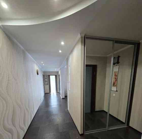 3-комн. квартира, 100 м2, 8/10 эт. Красноярск