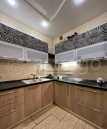 3-комн. квартира, 75 м2, 4/10 эт. Уфа - изображение 1