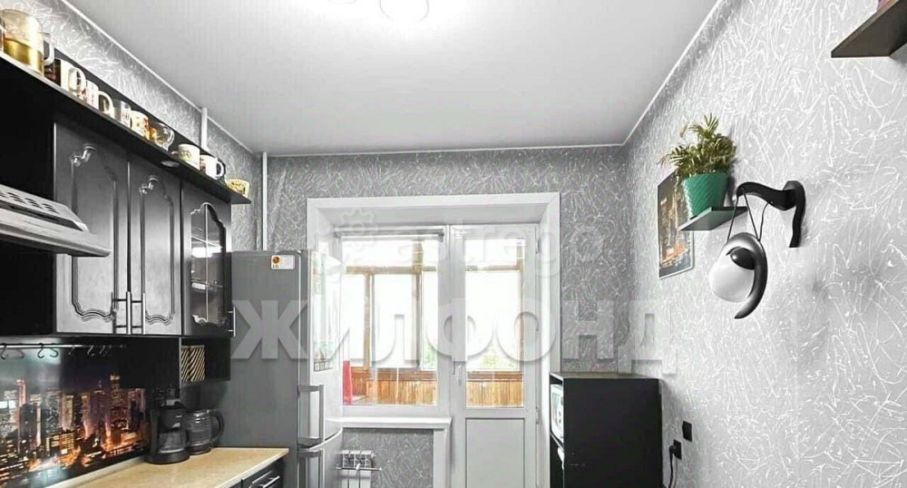 3-комн. квартира, 63 м2, 5/9 эт. Архангельск - изображение 1