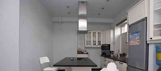 3-комн. квартира, 110 м2, 3/5 эт. Санкт-Петербург