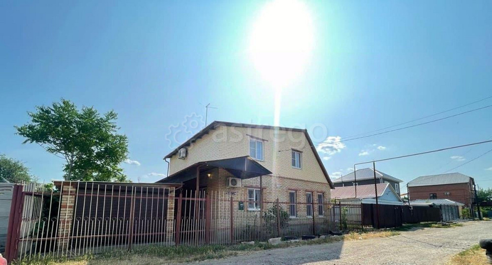 Дом, 80 м2, 6.5 сотки, 2 эт. Астрахань - изображение 1