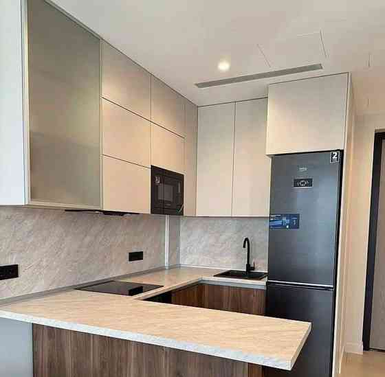 2-комн. квартира, 40 м2, 10/34 эт. Москва