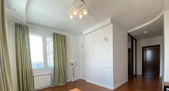 3-комн. квартира, 89 м2, 8/37 эт. Москва