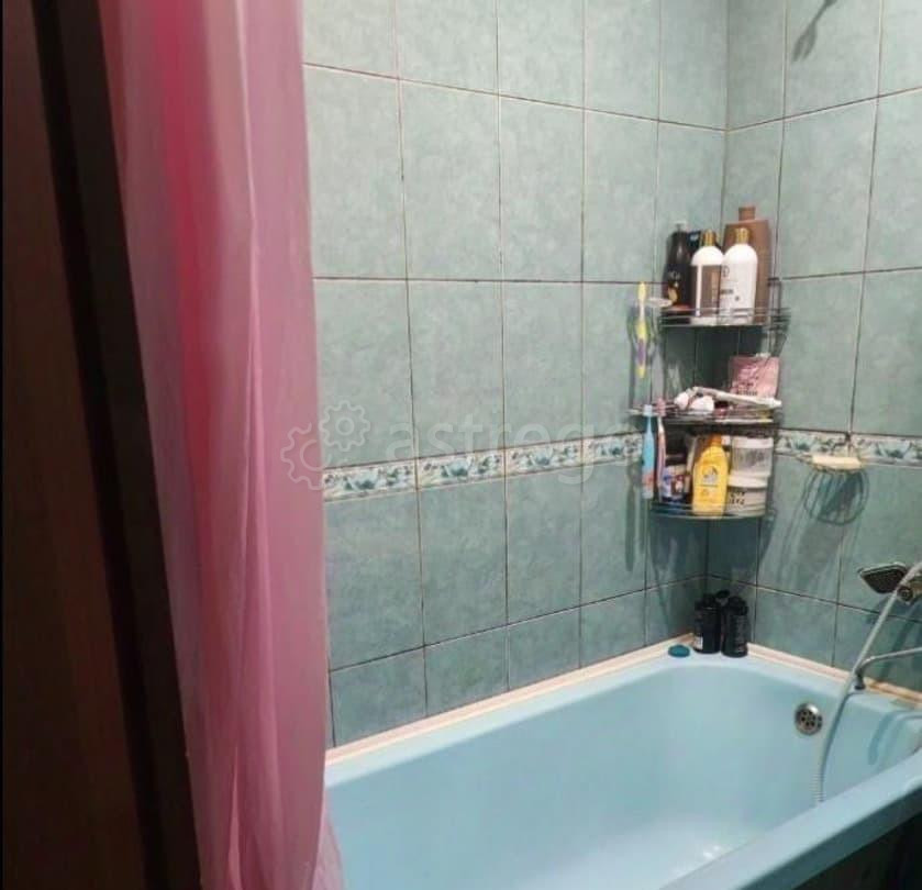 Комната, 12 м2, 2/5 эт. Санкт-Петербург - изображение 1