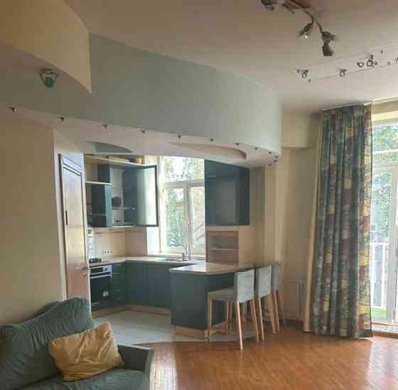 4-комн. квартира, 75 м2, 4/4 эт. Москва