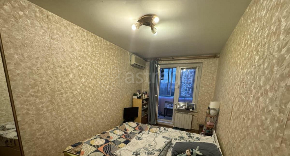 Комната, 15 м2, 7/9 эт. Москва - изображение 1