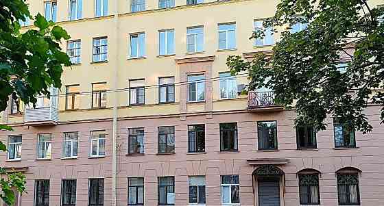 4-комн. квартира, 98.4 м2, 1/5 эт. Санкт-Петербург