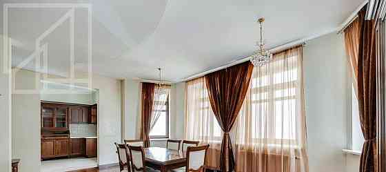 3-комн. квартира, 156 м2, 6/13 эт. Москва
