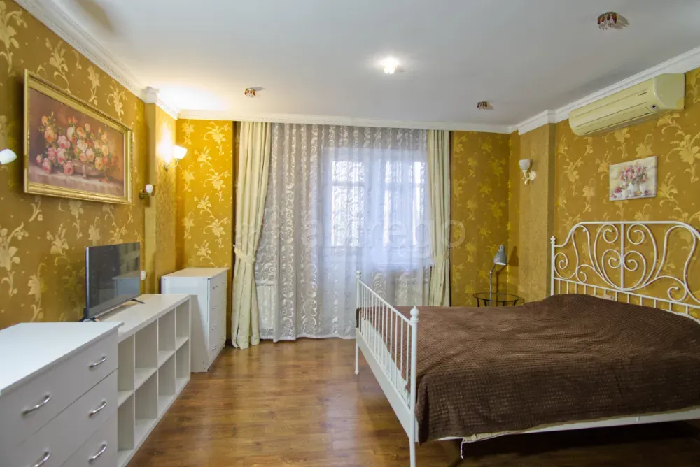 Продам 2-комн. квартиру, 90 м2, 9/10 этаж Краснодар - изображение 2