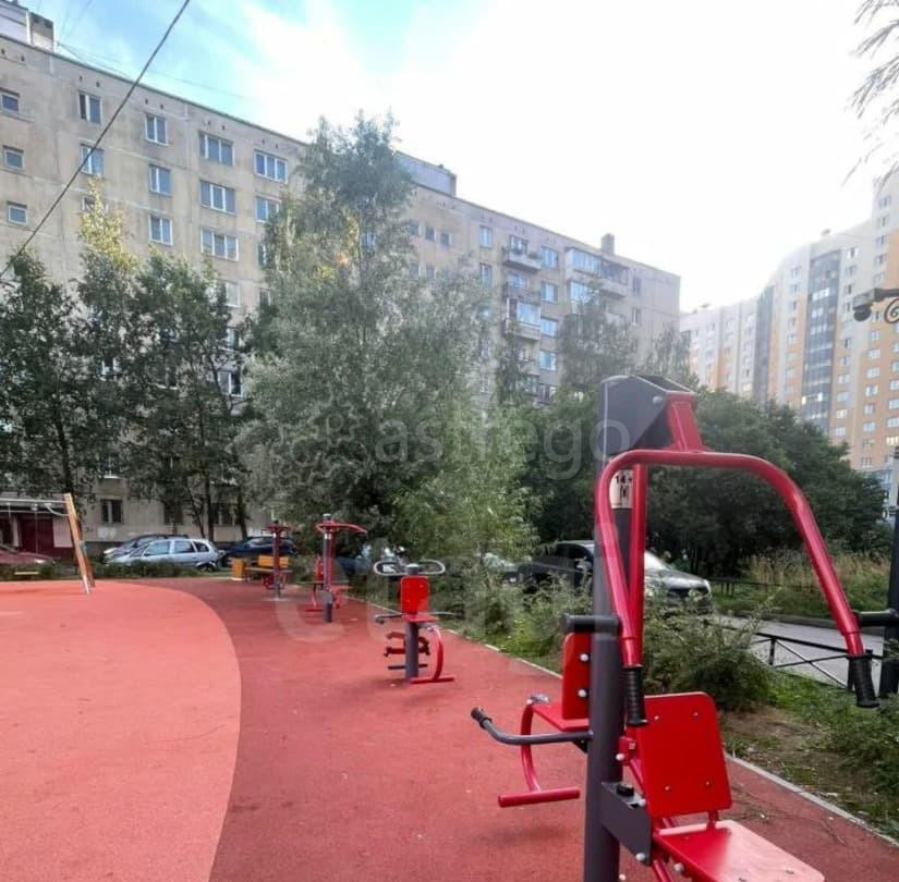 Комната, 12.1 м2, 10/15 эт. Санкт-Петербург - изображение 2