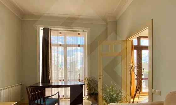 4-комн. квартира, 200 м2, 9/12 эт. Москва