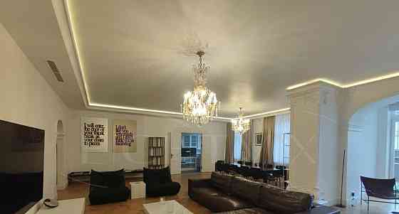 4-комн. квартира, 320 м2, 2/7 эт. Москва