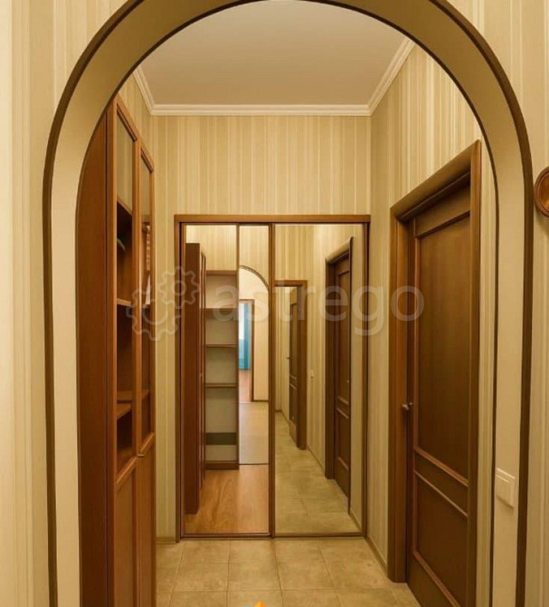 3-комн. квартира, 81.1 м2, 2/5 эт. Санкт-Петербург - изображение 1