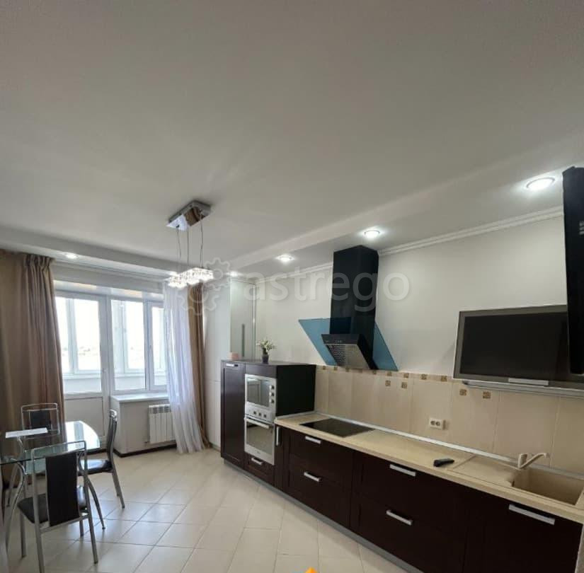 2-комн. квартира, 70 м2, 9/15 эт. Астрахань - изображение 1