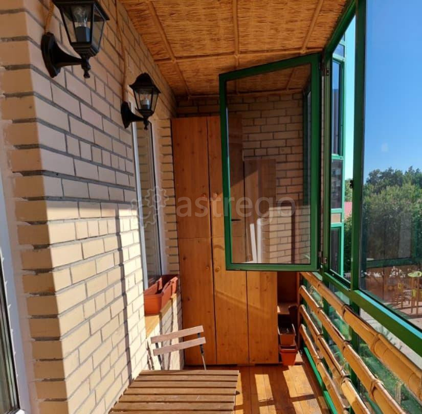 3-комн. квартира, 91 м2, 2/5 эт. Санкт-Петербург - изображение 3