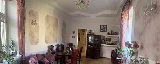4-комн. квартира, 146.5 м2, 3/5 эт. Санкт-Петербург
