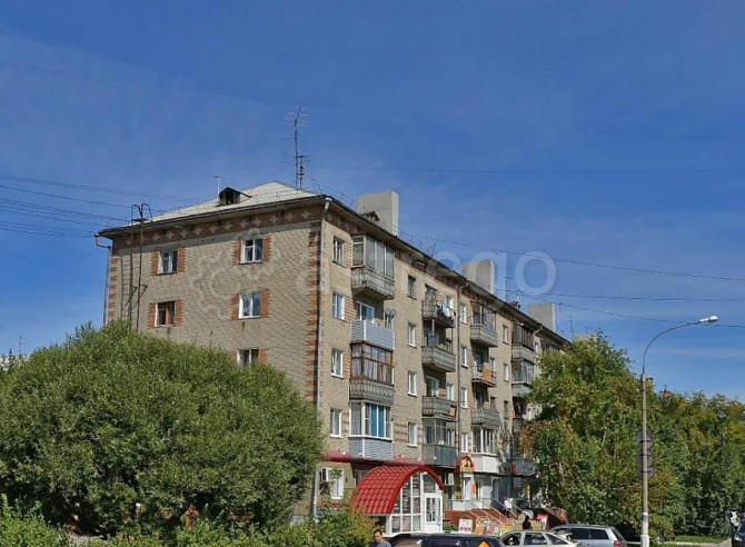 3-комн. квартира, 57 м2, 5/5 эт. Новоалтайск - изображение 1