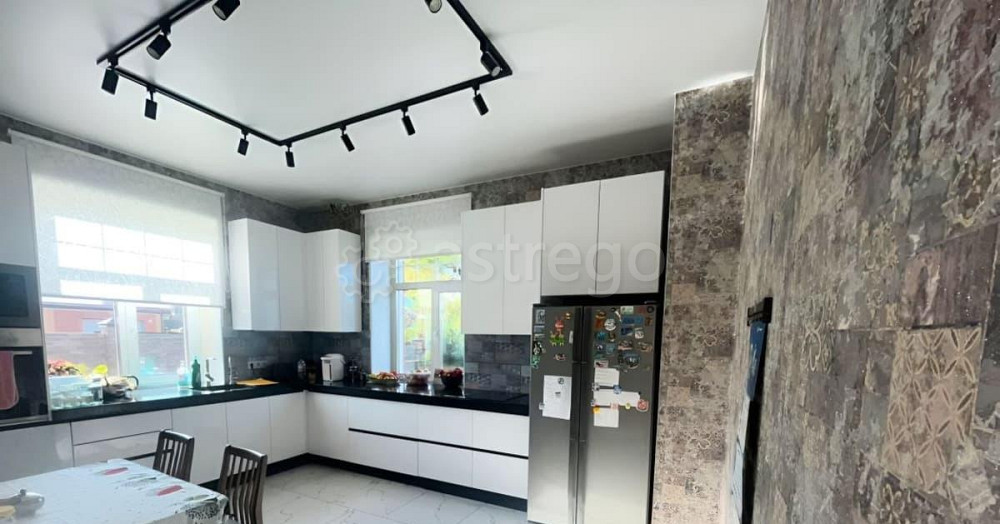 Коттедж, 197.3 м2, 10 соток, 2 эт. Барнаул - изображение 4