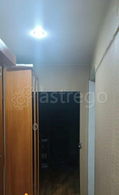 Комната, 12.6 м2, 1/5 эт. Москва - изображение 2