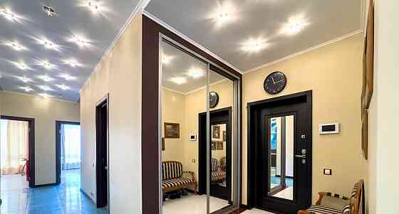 3-комн. квартира, 121 м2, 2/32 эт. Москва
