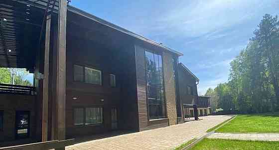 Коттедж, 801.2 м2, 0.6 га, 2 эт. Балахта