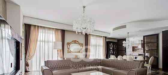 4-комн. квартира, 250 м2, 3/6 эт. Москва