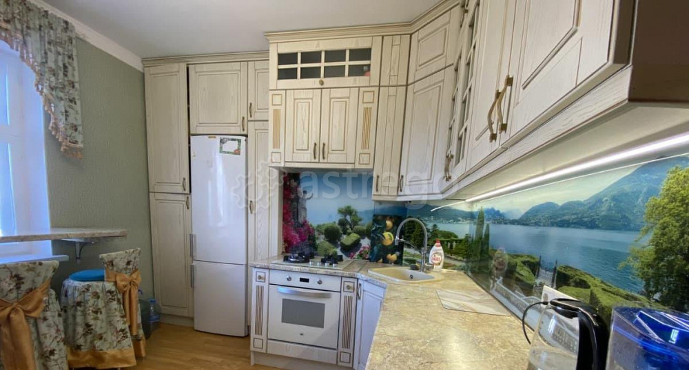 2-комн. квартира, 80 м2, 1/6 эт. Белгород - изображение 5