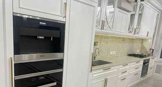 4-комн. квартира, 130 м2, 4/10 эт. Москва
