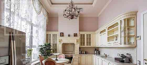 3-комн. квартира, 351 м2, 20/50 эт. Москва