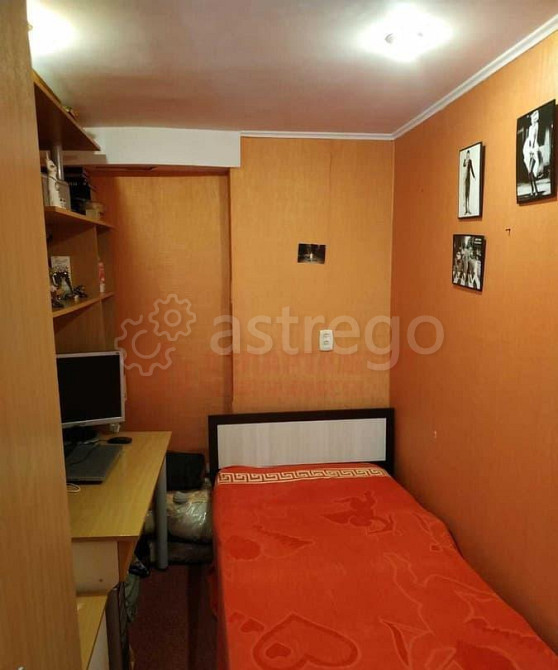 3-комн. квартира, 51.9 м2, 1/1 эт. Астрахань - изображение 1