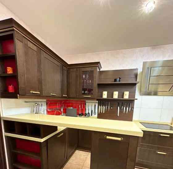 3-комн. квартира, 100.7 м2, 4/19 эт. Санкт-Петербург