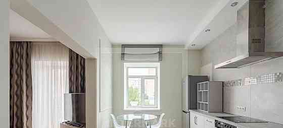 2-комн. квартира, 98 м2, 4/5 эт. Москва