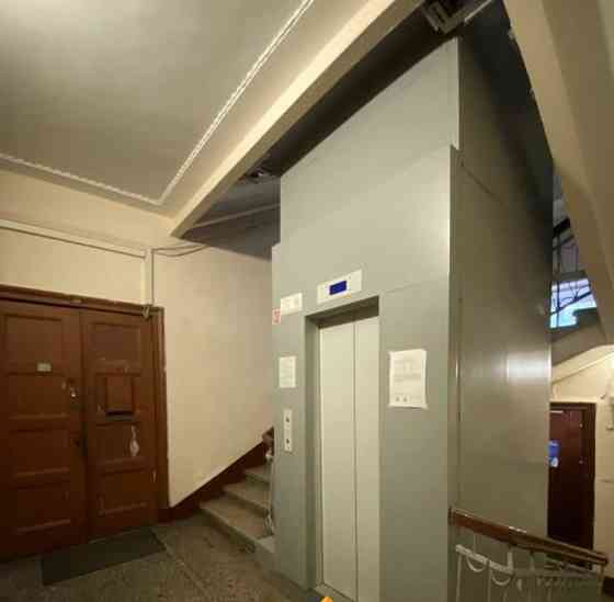 4-комн. квартира, 90 м2, 1/6 эт. Санкт-Петербург