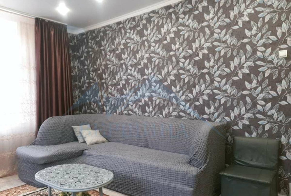 2-комн. квартира, 62 м2, 3/5 эт. Норильск - изображение 1