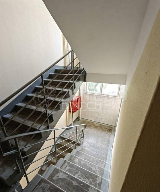 2-комн. квартира, 46 м2, 4/12 эт. Москва - изображение 2