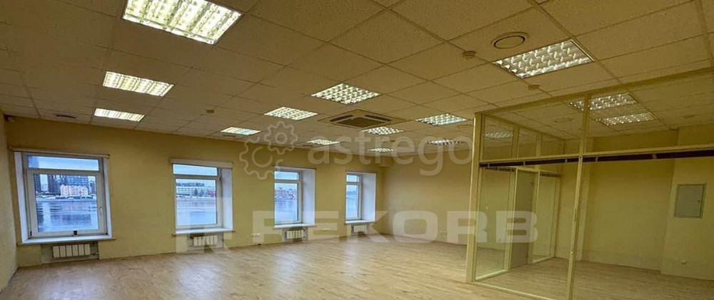 Офис, 187 м2 Санкт-Петербург - изображение 1