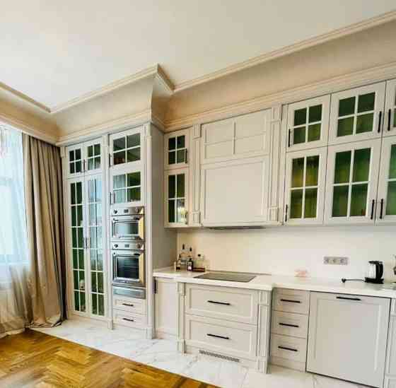 3-комн. квартира, 117 м2, 5/12 эт. Санкт-Петербург