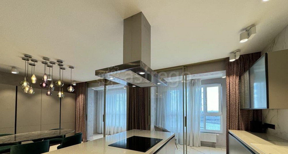 3-комн. квартира, 110.3 м2, 14/20 эт. Санкт-Петербург - изображение 2