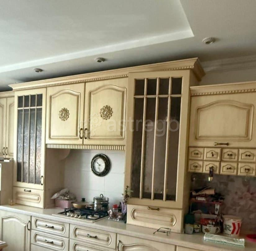 5-комн. квартира, 175.6 м2, 3/3 эт. Коломна - изображение 1