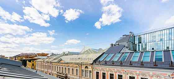 4-комн. квартира, 187.7 м2, 3/3 эт. Санкт-Петербург