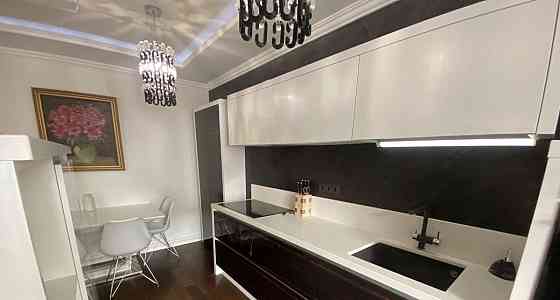 3-комн. квартира, 150 м2, 9/12 эт. Белгород
