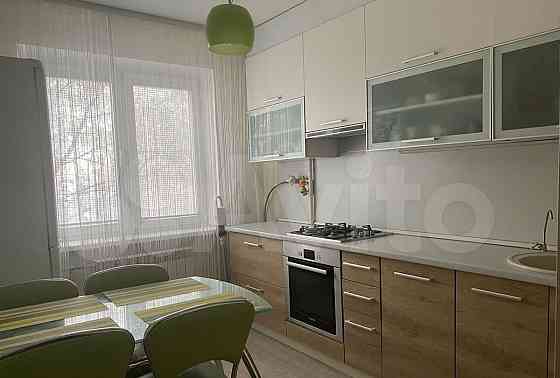 4-комн. квартира, 70.3 м2, 2/9 эт. Белгород