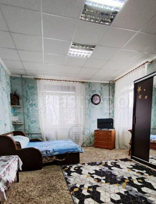 Комната, 25 м2, 1/5 эт. Санкт-Петербург - изображение 1