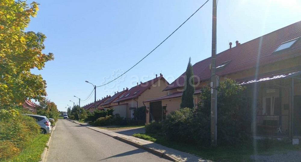 Дом, 108.2 м2, 2.75 сотки, 2 эт. Санкт-Петербург - изображение 2