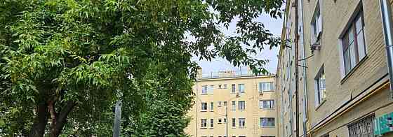 Комната, 92.2 м2, 3/6 эт. Москва
